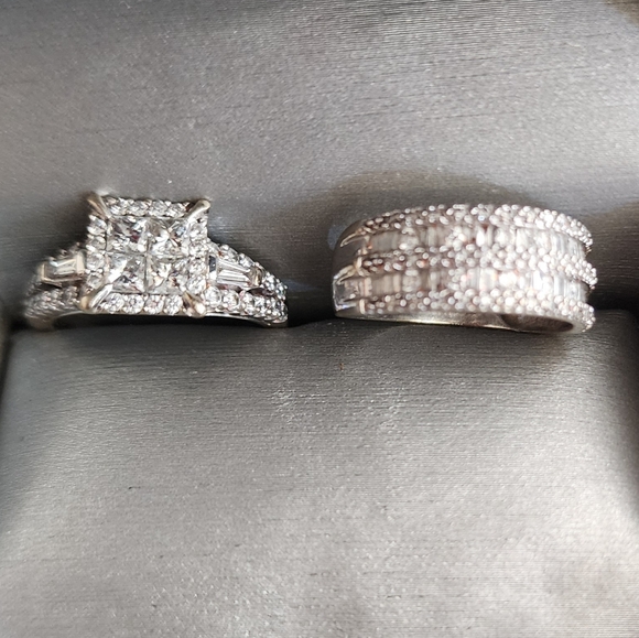 Zales 14K White Gold Princess-Cut Diamond Engagement Ring & Wedding Band Set - Picture 9 of 13